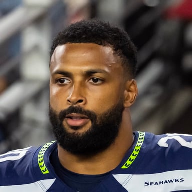 Headshot of Julian Love