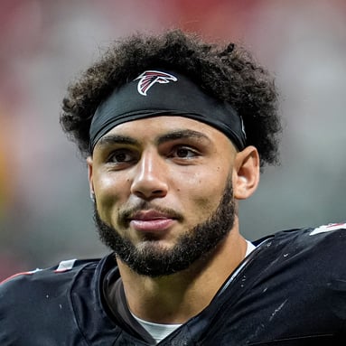 Headshot of Drake London