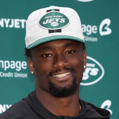 Headshot of Corey Davis