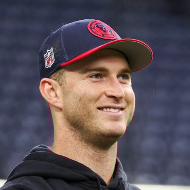 Headshot of Davis Mills