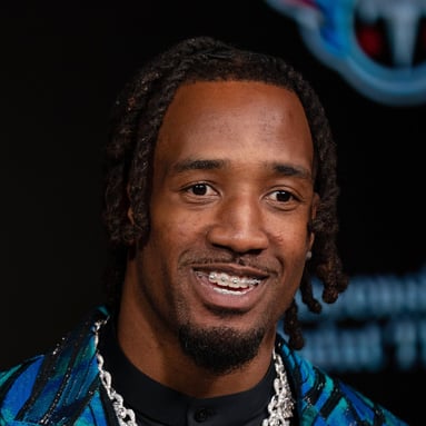 Headshot of L'Jarius Sneed