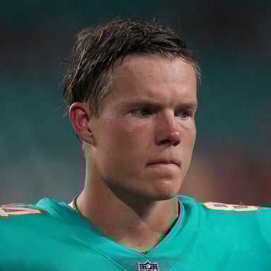 Headshot of Hunter Long