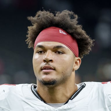 Headshot of Isaac Guerendo