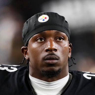 Headshot of Damontae Kazee