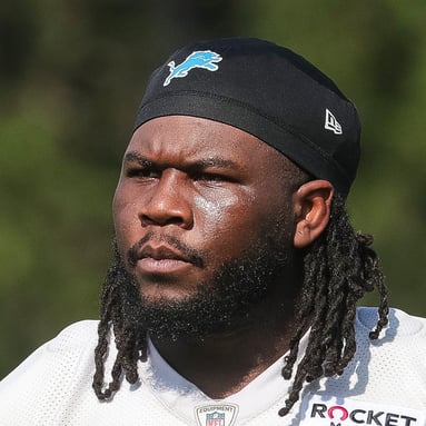 Headshot of Alim McNeill