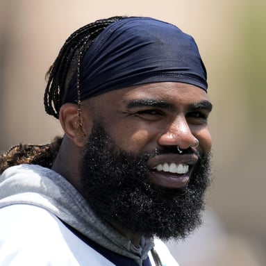 Headshot of Ezekiel Elliott