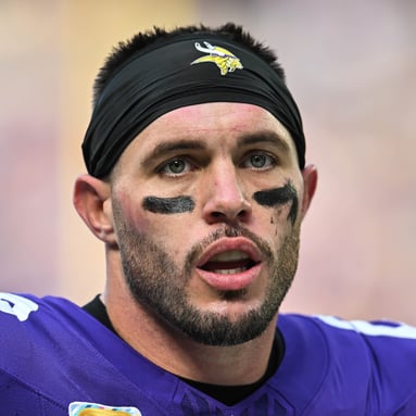 Headshot of Harrison Smith