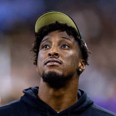 Headshot of Michael Thomas