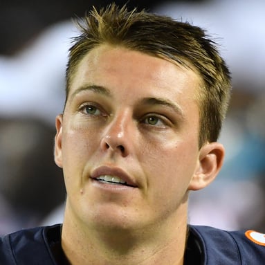 Headshot of Elliott Fry