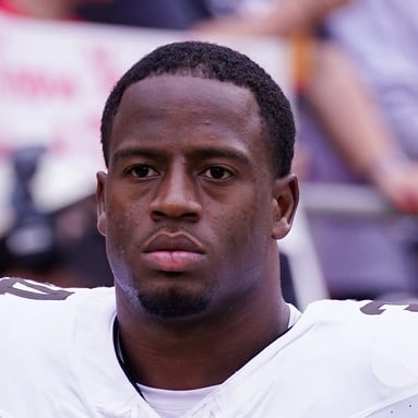Headshot of Nick Chubb