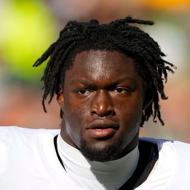 Headshot of Demetrius Knight Jr.