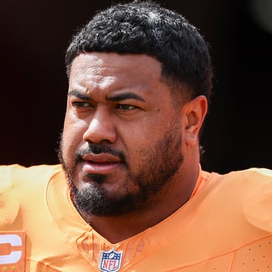 Headshot of Vita Vea