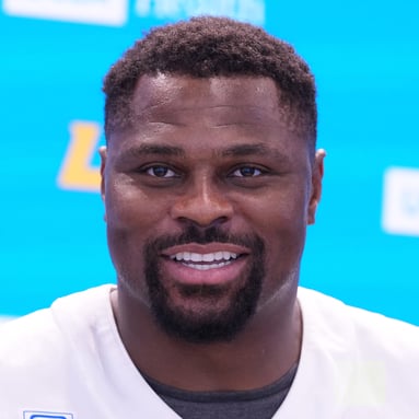 Headshot of Khalil Mack