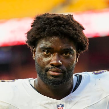 Headshot of David Ojabo