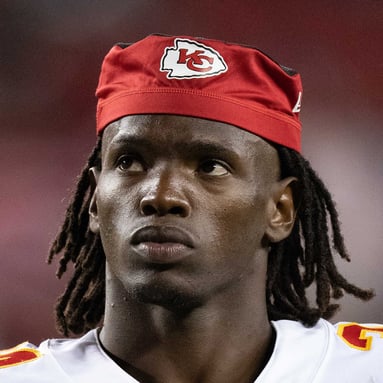 Headshot of Darwin Thompson