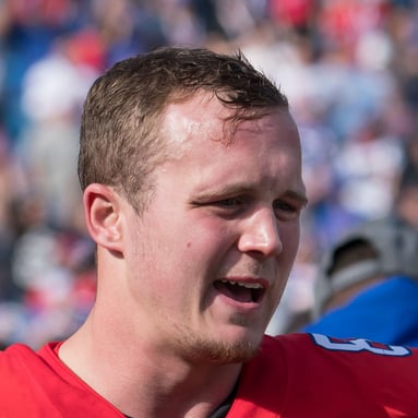 Headshot of Tyler Kroft