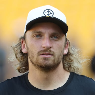 Headshot of Ben Skowronek