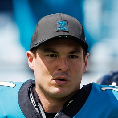 Headshot of Nick Mullens