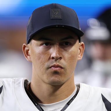 Headshot of Ka'imi Fairbairn