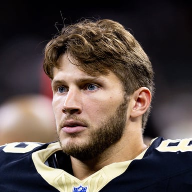 Headshot of Foster Moreau