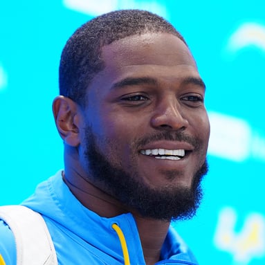 Headshot of Denzel Perryman