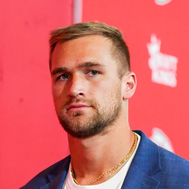 Headshot of Mike Gesicki