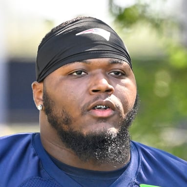 Headshot of Milton Williams