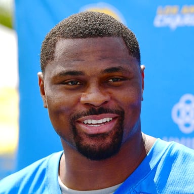 Headshot of Khalil Mack