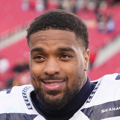 Headshot of Dre'mont Jones