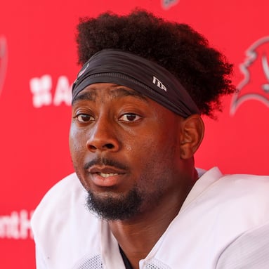 Headshot of Russell Gage