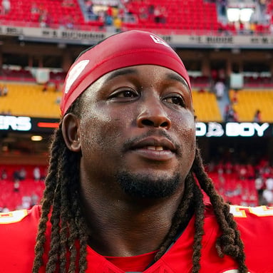 Headshot of Kareem Hunt