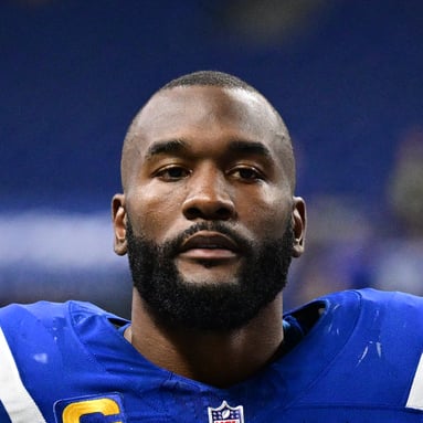 Headshot of Shaquille Leonard